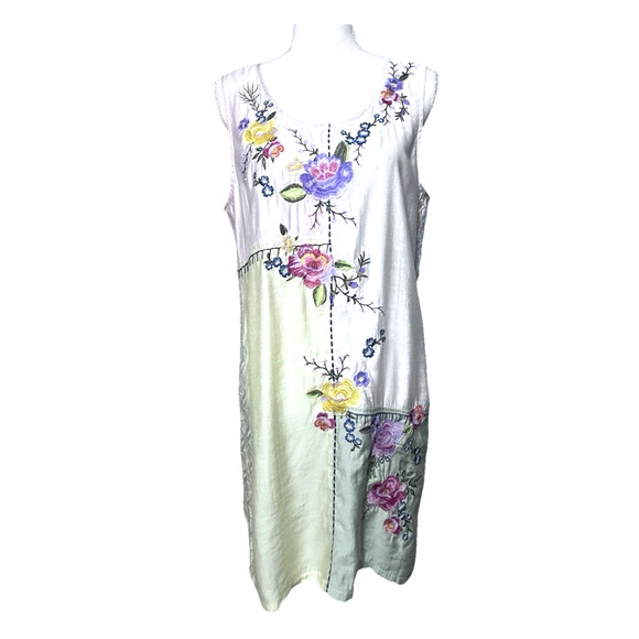 Paparazzi‎ sz L Colorful Embroidered Silky Sleeveless Dress w Slip EUC - Picture 1 of 13